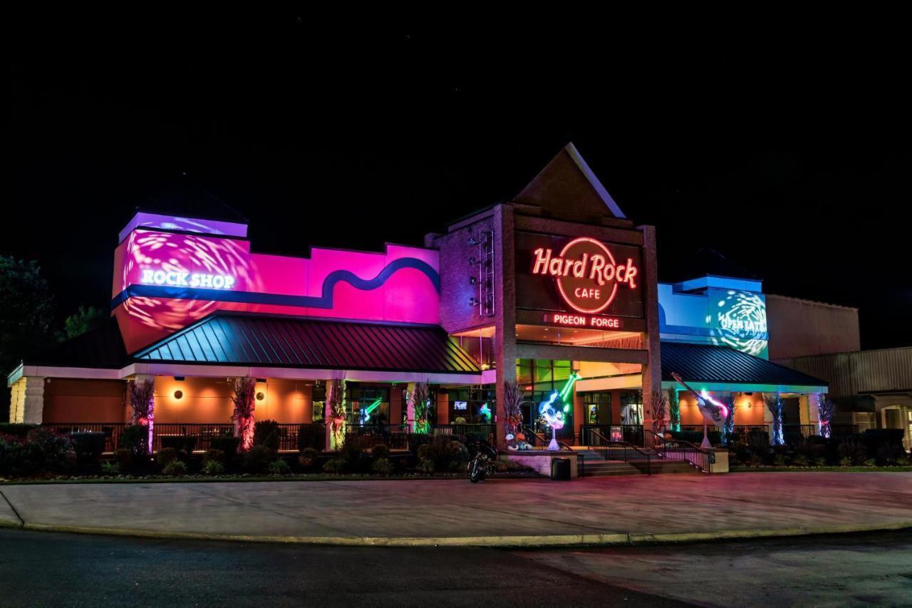 5Bd5B Escape Cabin With 2 Hottubs, Thtr &Game Rm,1Mi To The Parkway! 4Mi To Dollywood - Spring Deal ピジョンフォージ エクステリア 写真