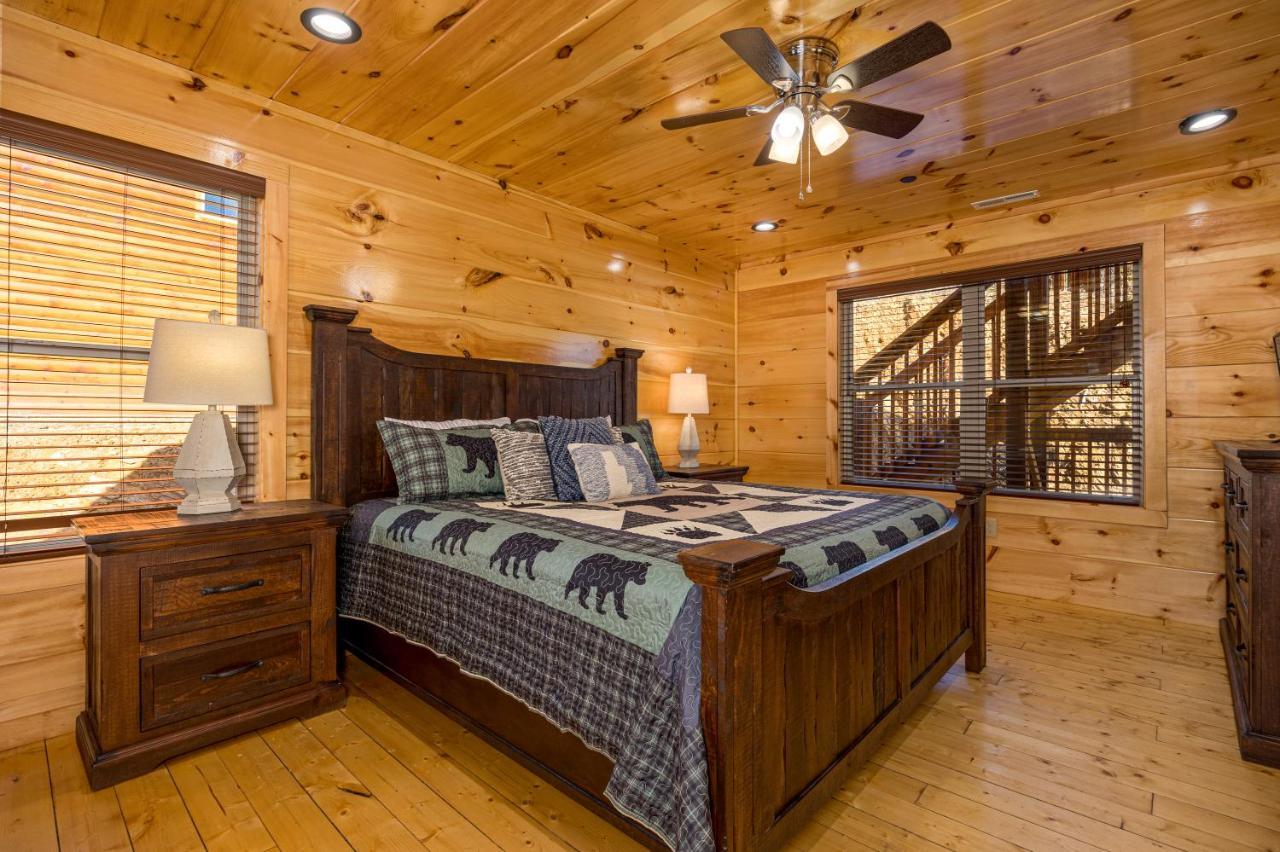 5Bd5B Escape Cabin With 2 Hottubs, Thtr &Game Rm,1Mi To The Parkway! 4Mi To Dollywood - Spring Deal ピジョンフォージ エクステリア 写真