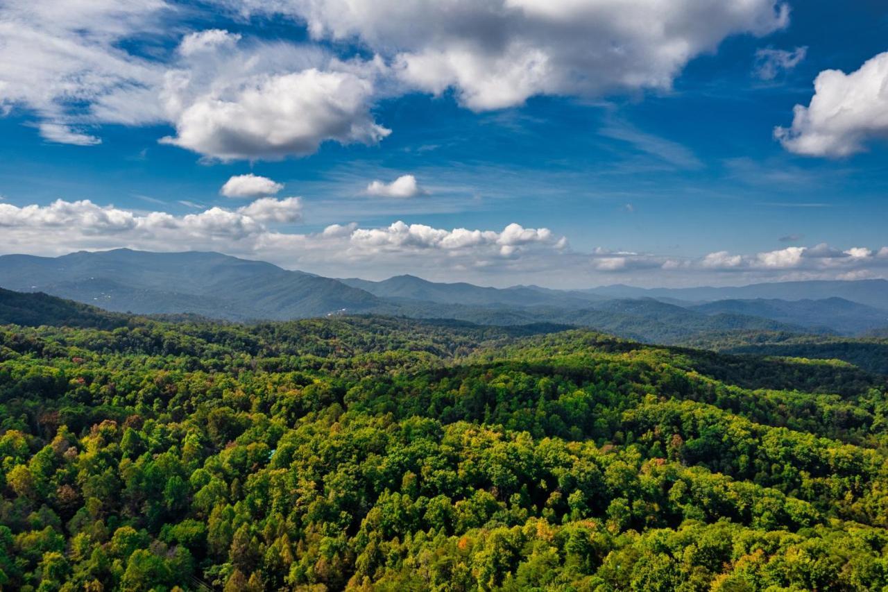 5Bd5B Escape Cabin With 2 Hottubs, Thtr &Game Rm,1Mi To The Parkway! 4Mi To Dollywood - Spring Deal ピジョンフォージ エクステリア 写真